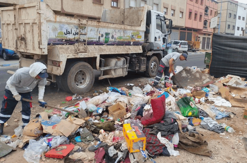  المجلس الجماعي لآسفي يلجأ الى مسطرة الصفقة التفاوضية مع شركة النظافة، لتدبير المرحلة الراهنة لضمان نظافة شوارع وأحياء وأزقة المدينة