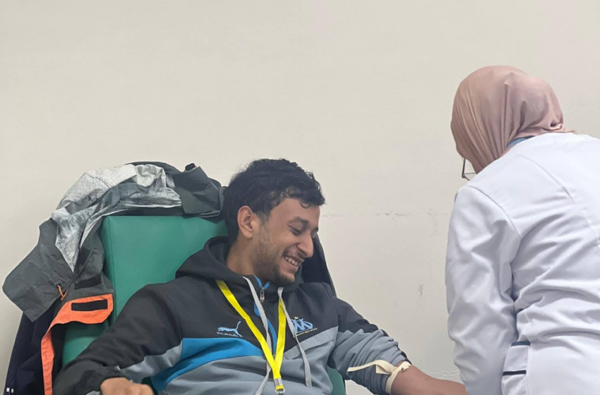  شباب ” الشعلة ” باسفي يتبرع بالدم، في بمبادرات مواطنة تضامنا مع ضحايا فيضانات التي اجتاحت المدينة